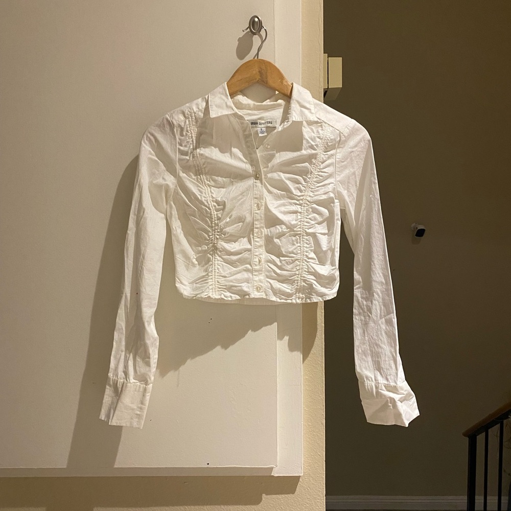 NWT Urban Outfitters white cotton button down cropped shirt